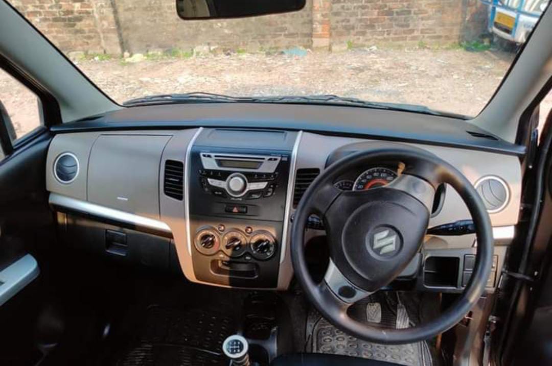 Maruti Suzuki Wagon R 1.0(2010-2013) Vxi